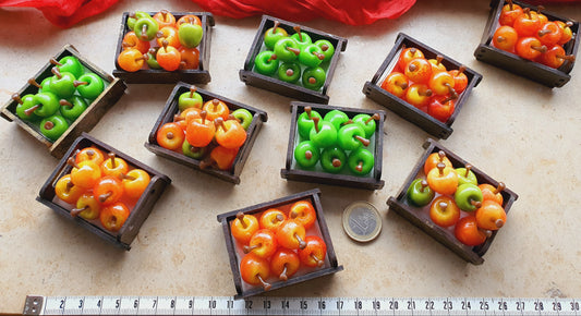 Apfelkiste als Miniaturen