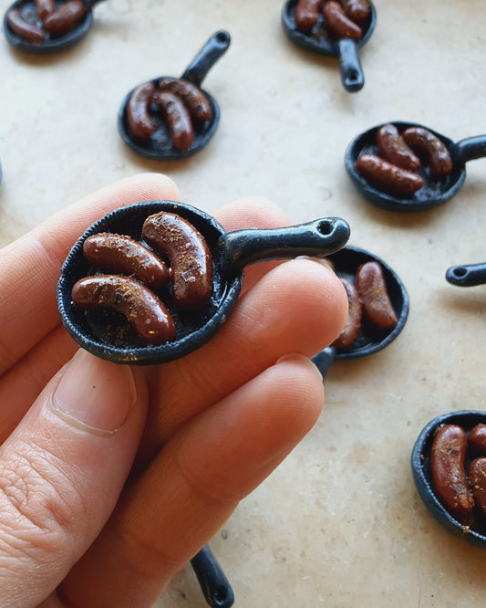 Bratwurstpfanne mit / ohne Kühlschrankmagnet