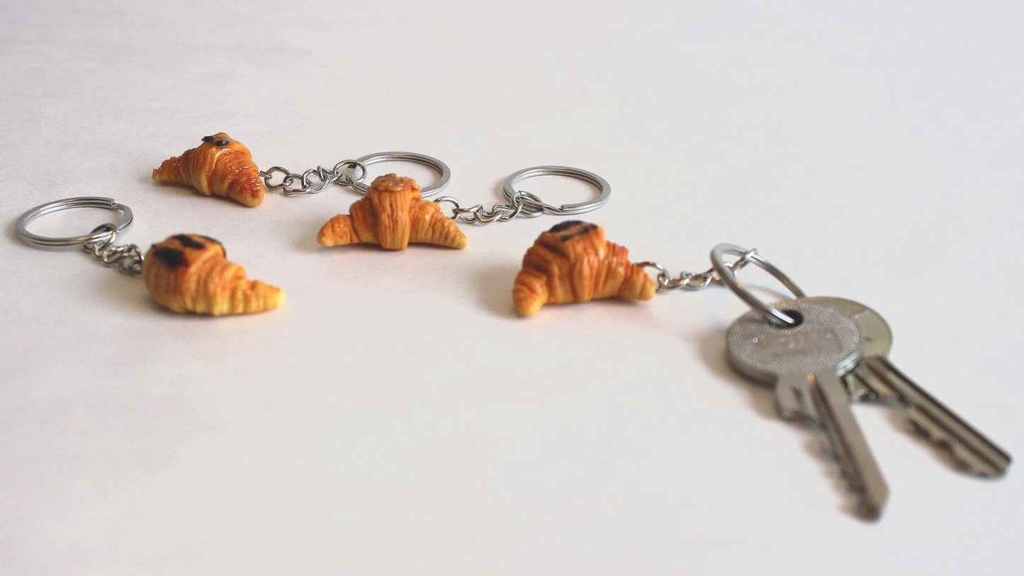 Croissant-Anhänger