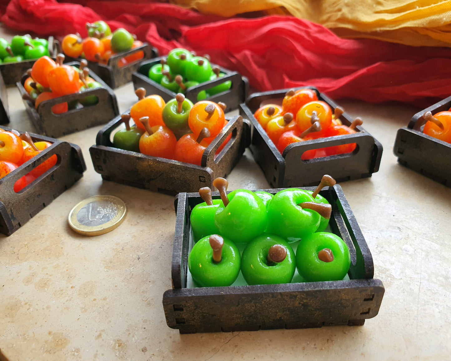 Apfelkiste als Miniaturen
