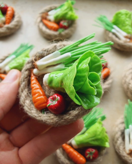 Salatschale mit Kühlschrankmagnet