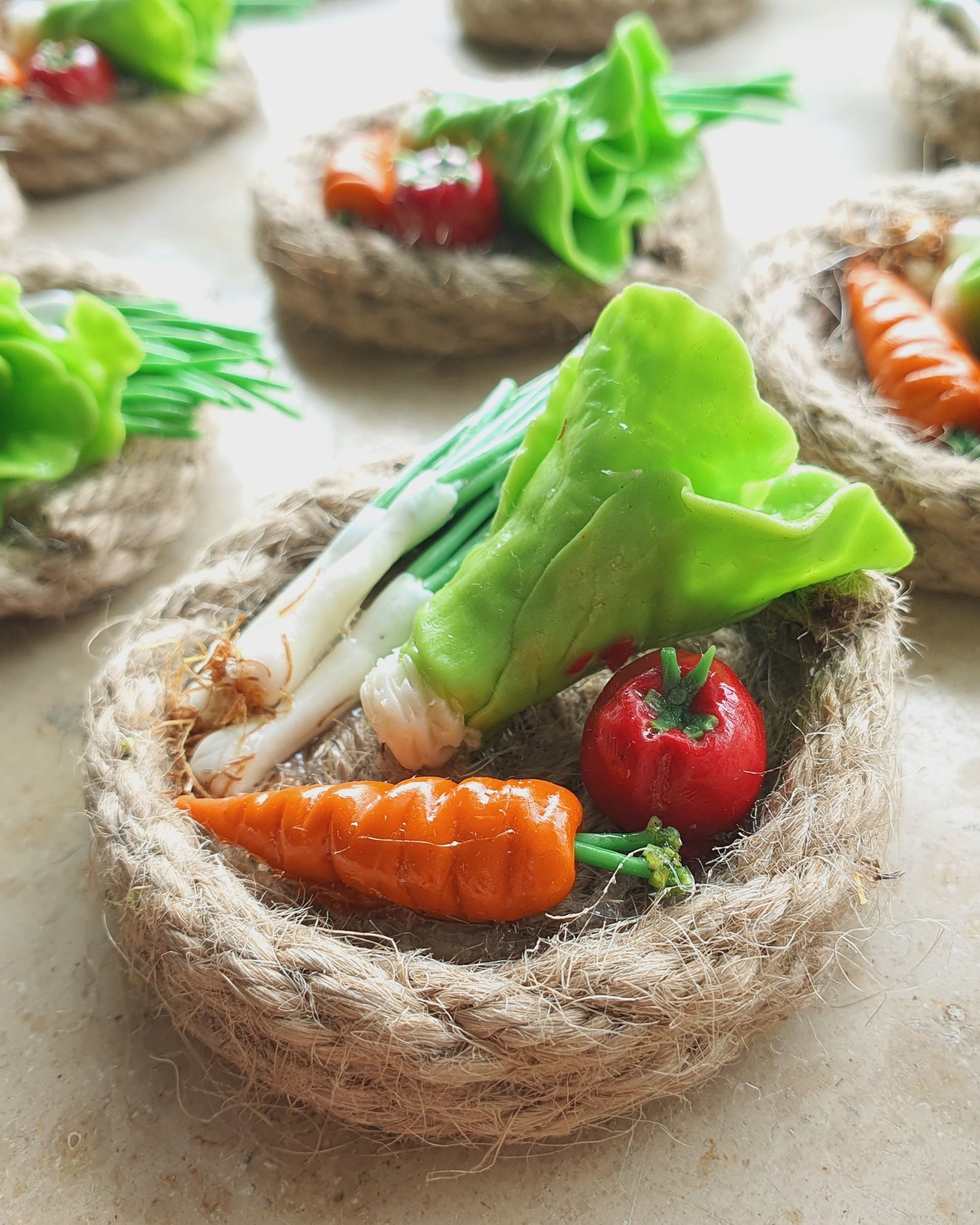 Salatschale mit Kühlschrankmagnet
