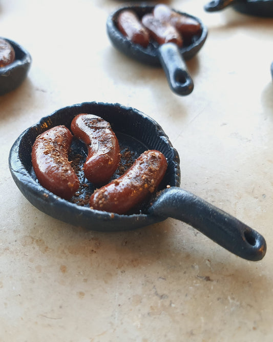 Bratwurstpfanne mit / ohne Kühlschrankmagnet
