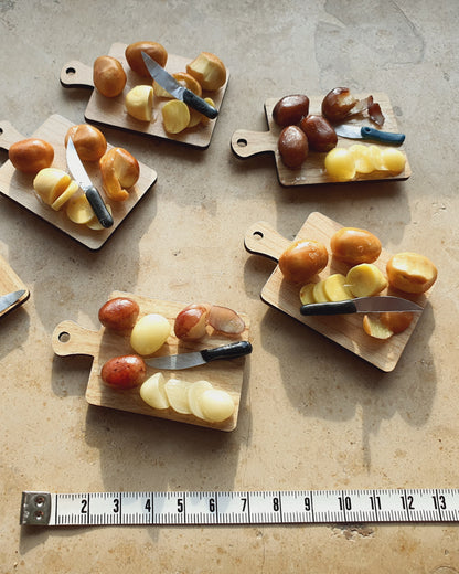 Katoffelbrett mit Kühlschrankmagnet