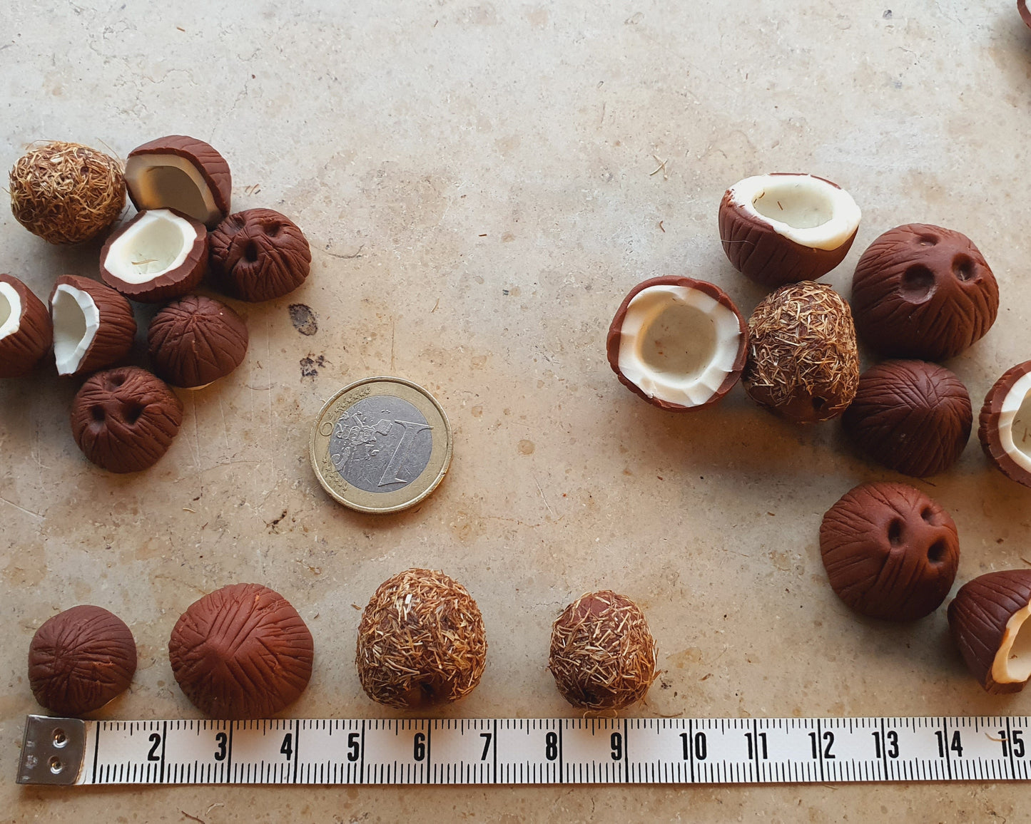 Kokosnuss als Miniaturen