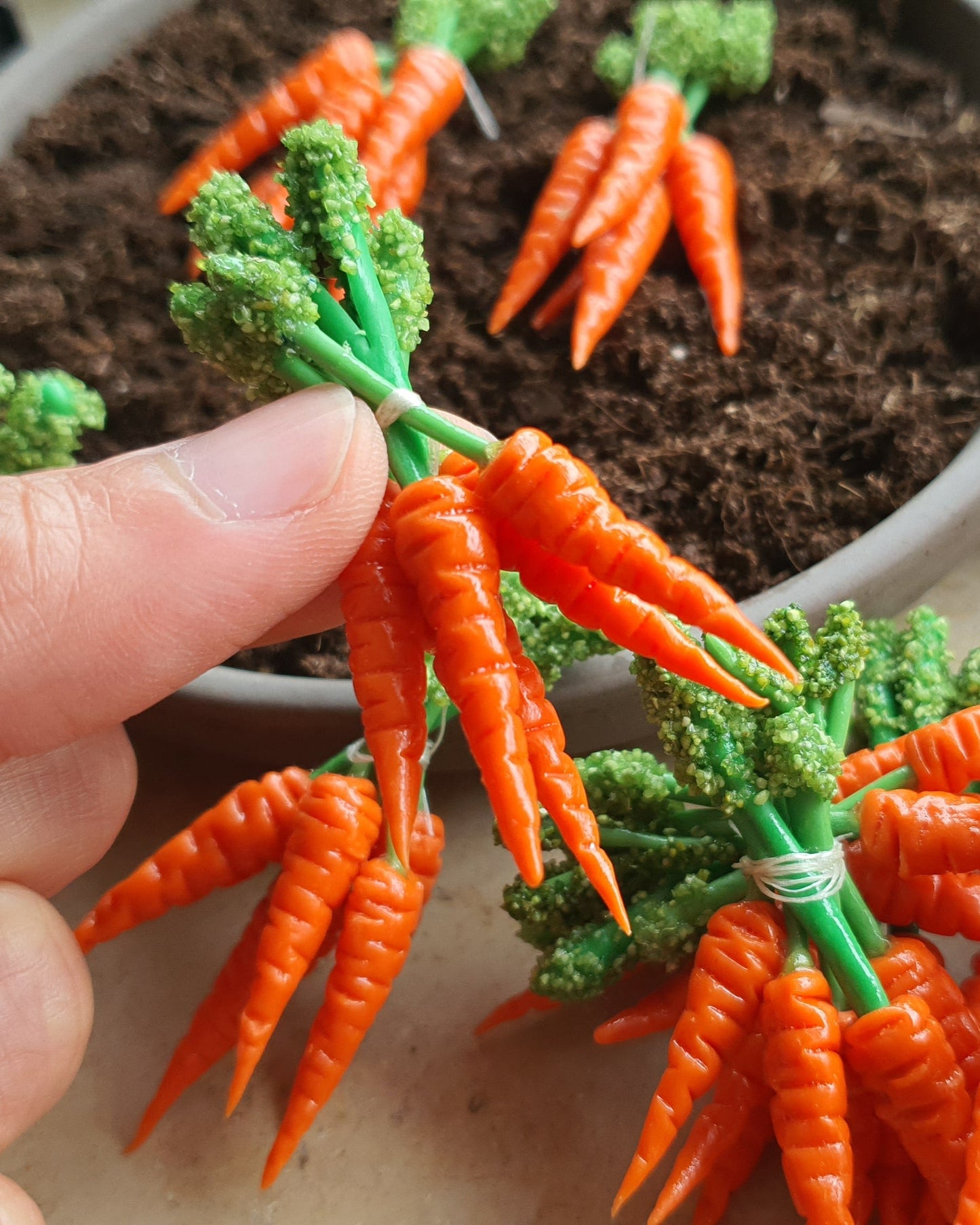 Karottenbund als Miniaturen