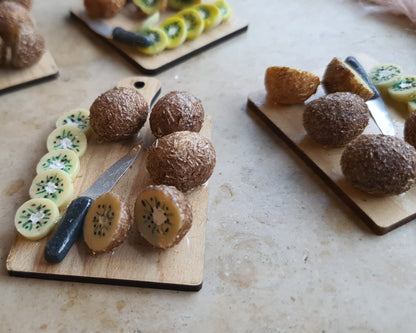 Kiwi Schneidebrett mit/ohne Kühlschrankmagnet