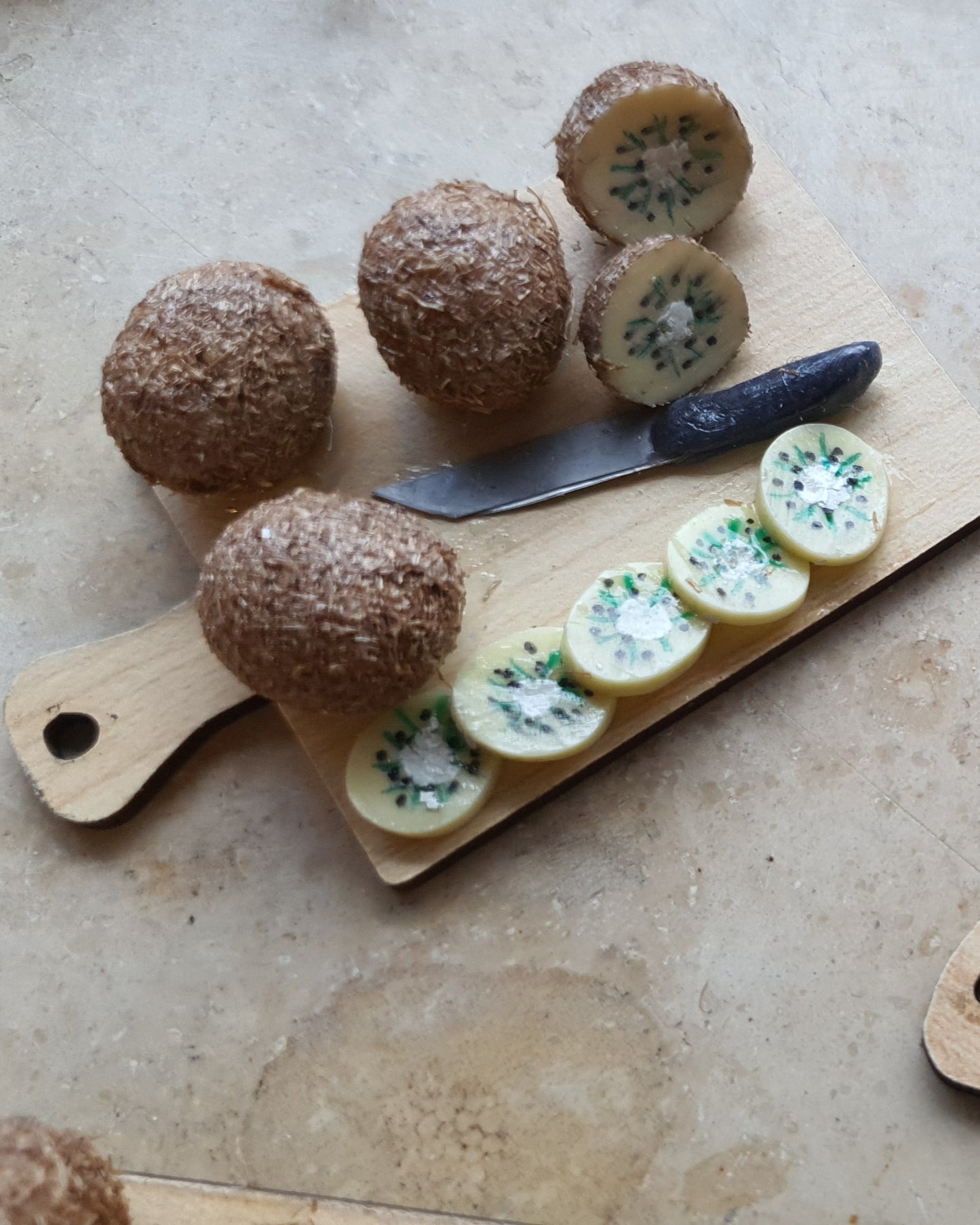 Kiwi Schneidebrett mit/ohne Kühlschrankmagnet