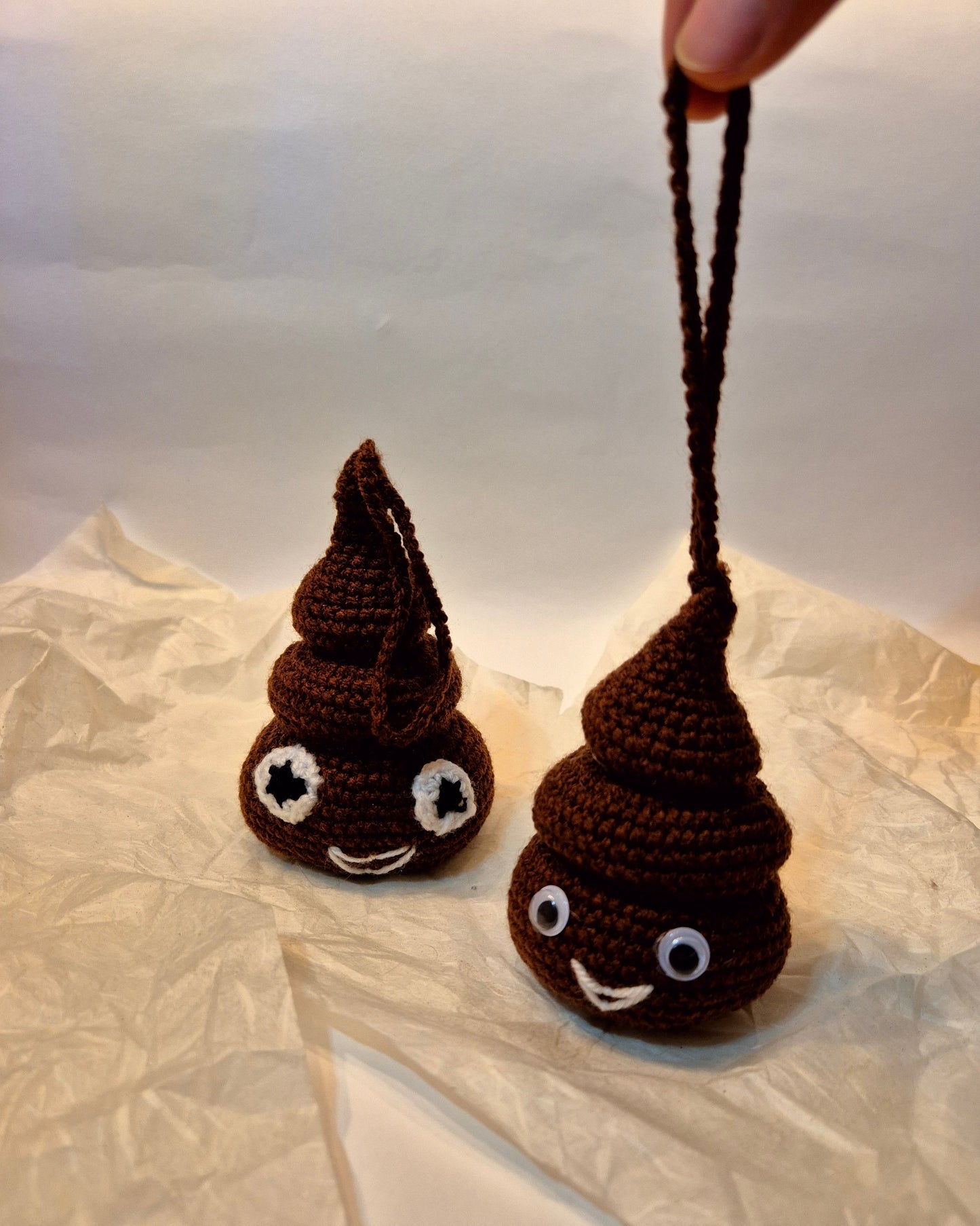 Gehäkelter Poop-Anhänger