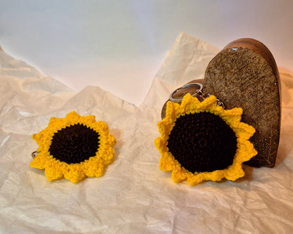 Gehäkelter Sonnenblume-Anhänger