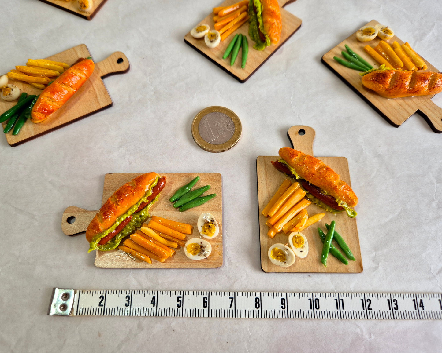 Brötchen Bratwurst-Brett mit/ohne Kühlschrankmagnet