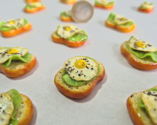 Spiegelei auf Brot mit/ohne Kühlschrankmagnet
