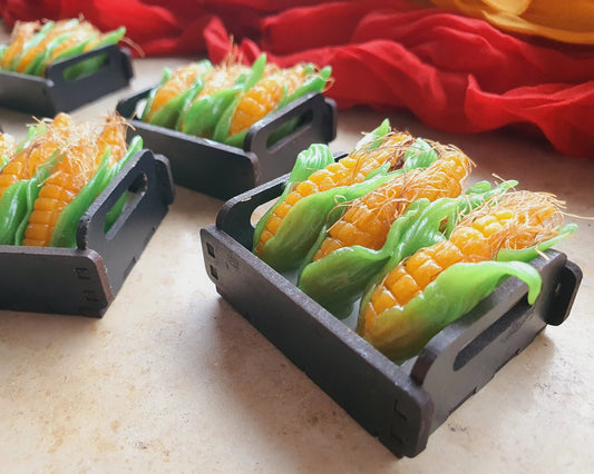 Maiskiste als Miniaturen