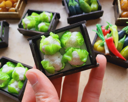Blumenkohlkiste als Miniaturen