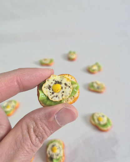 Spiegelei auf Brot mit/ohne Kühlschrankmagnet