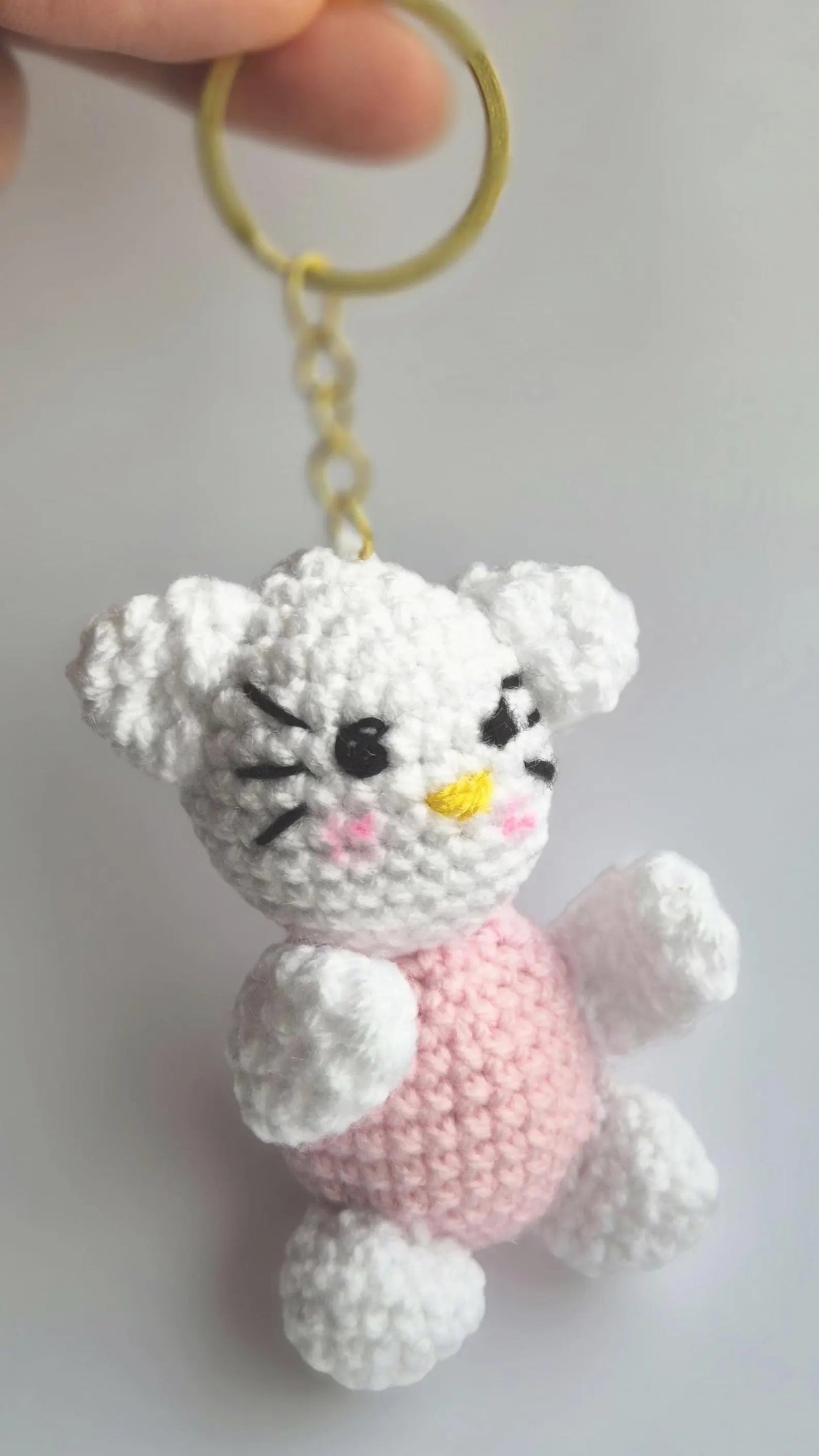 Gehäkelter Mini Teddy-Anhänger